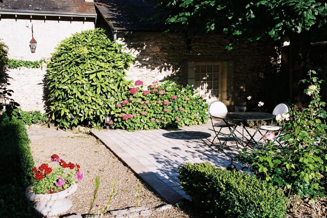 Le Pavillon De Vallet Bed & Breakfast Athee-sur-Cher Ngoại thất bức ảnh